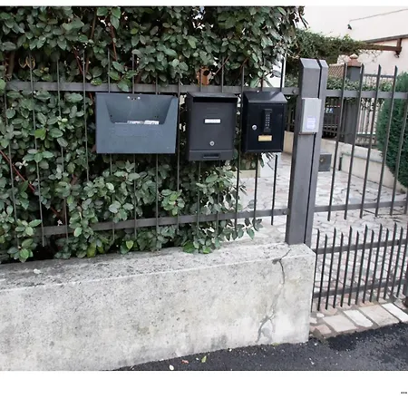 Апартаменты “al 57”…. A Quiet Corner In *