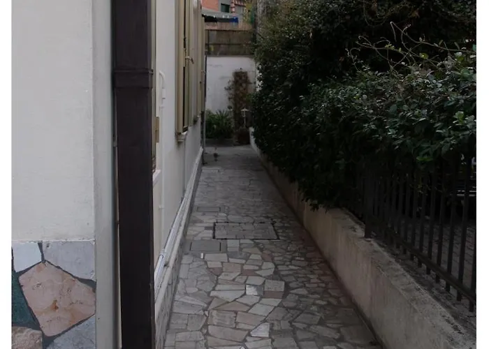 “al 57”…. A Quiet Corner In Διαμέρισμα